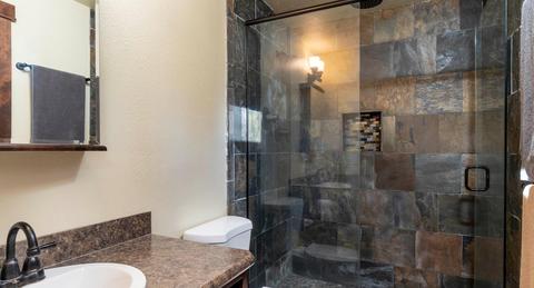 15104 River Loop Dr E, Bend, OR 97707 photo 33