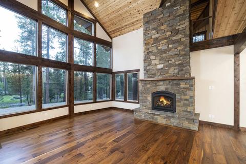 15104 River Loop Dr E, Bend, OR 97707 photo 9