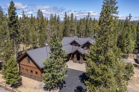 15104 River Loop Dr E, Bend, OR 97707 photo 2
