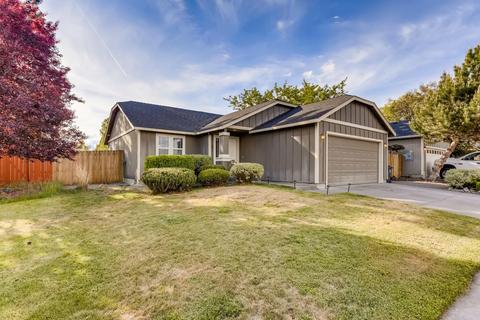 20032 Mount Hope Ln, Bend, OR 97702 photo 2