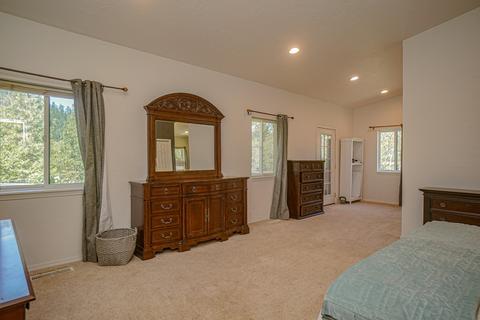 1212 Hogan Rd, Applegate, OR 97530 photo 26