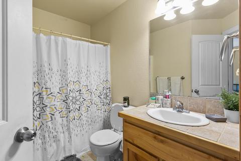 1027 NE Kayak Loop, Bend, OR 97701 photo 9