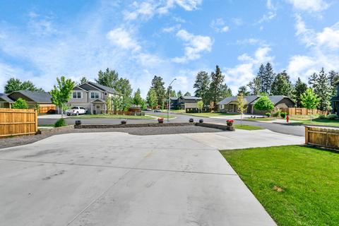 61465 Lucia St, Bend, OR 97702 photo 5