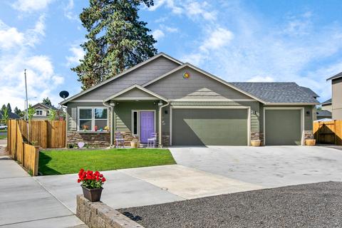 61465 Lucia St, Bend, OR 97702 photo 2