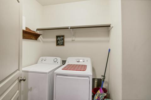 61465 Lucia St, Bend, OR 97702 photo 21