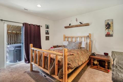 61465 Lucia St, Bend, OR 97702 photo 18