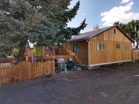390 E A St, Burns, OR 97720 photo 4