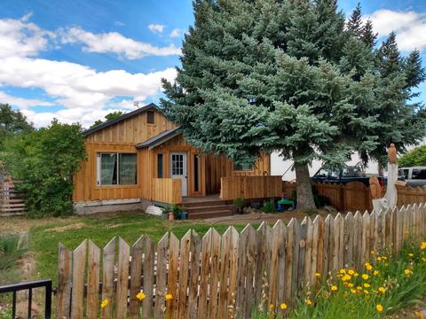 390 E A St, Burns, OR 97720 photo 1