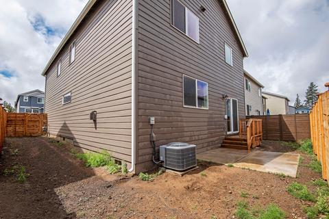 20530 SE Cameron Ave, Bend, OR 97702 photo 21