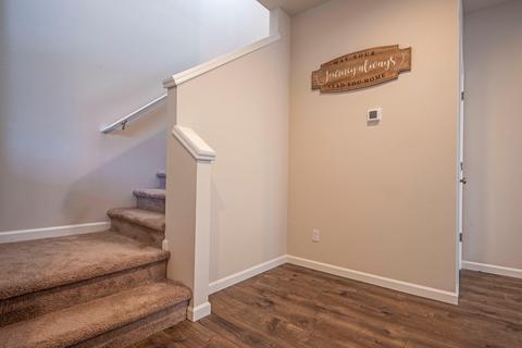20530 SE Cameron Ave, Bend, OR 97702 photo 8