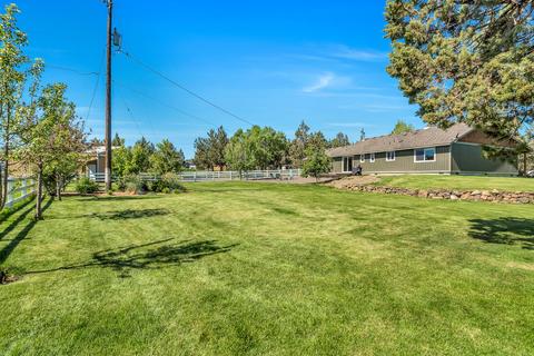 20975 Hicrest Pl, Bend, OR 97703 photo 24