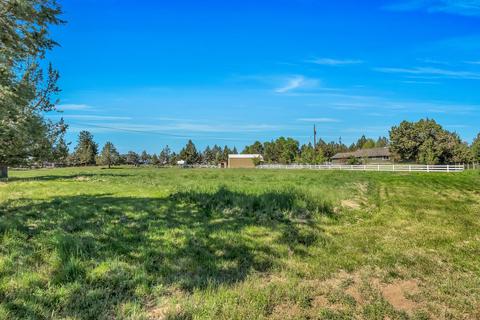 20975 Hicrest Pl, Bend, OR 97703 photo 25