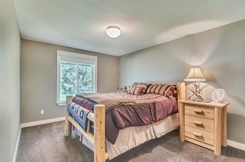20975 Hicrest Pl, Bend, OR 97703 photo 17
