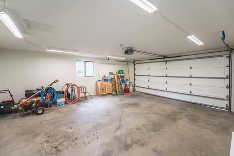 60263 Turquoise Rd, Bend, OR 97702 photo 50