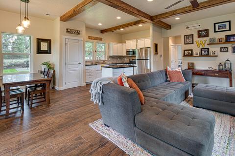 22265 Sweetgrass Dr, Bend, OR 97702 photo 10