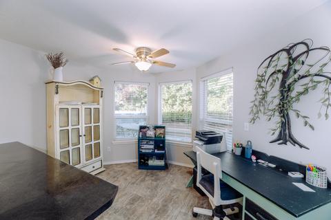 338 Candis Dr, Eagle Point, OR 97524 photo 5
