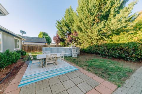 338 Candis Dr, Eagle Point, OR 97524 photo 16