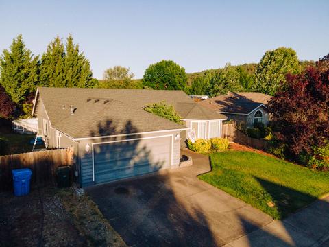 338 Candis Dr, Eagle Point, OR 97524 photo 19