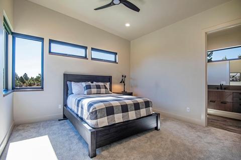 61145 Ward Rd, Bend, OR 97702 photo 44