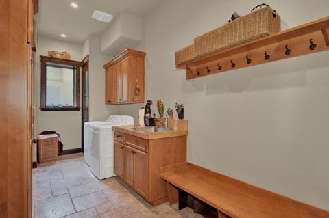 676 NW Stonepine Dr, Bend, OR 97703 photo 31