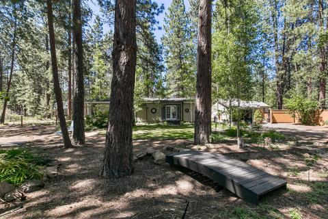 19270 Apache Rd, Bend, OR 97702 photo 1