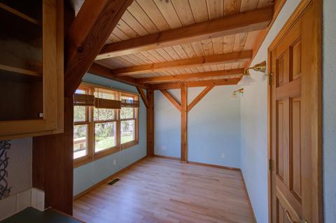 22052 Banff Dr, Bend, OR 97702 photo 5