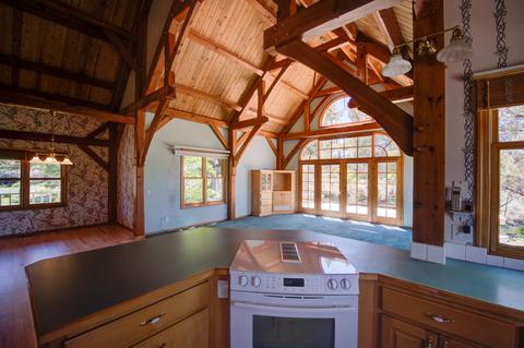 22052 Banff Dr, Bend, OR 97702 photo 8