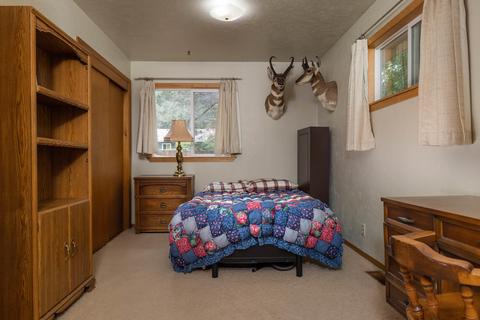 844 NE 11th St, Bend, OR 97701 photo 13