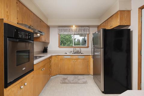 844 NE 11th St, Bend, OR 97701 photo 8