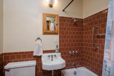 844 NE 11th St, Bend, OR 97701 photo 12
