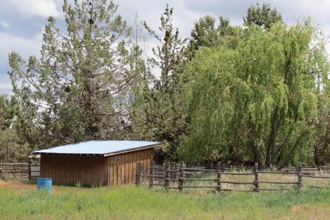19855 Connarn Rd, Bend, OR 97703 photo 11
