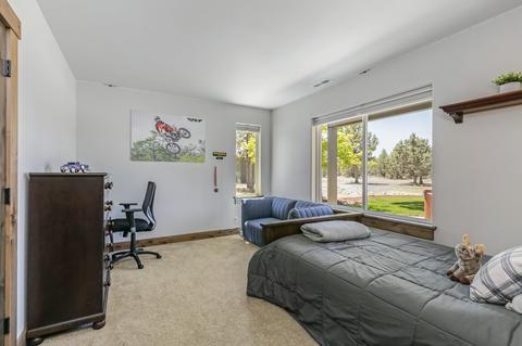 17955 Plainview Rd, Bend, OR 97703 photo 22