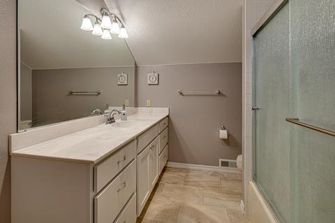 21897 Obsidian Ave, Bend, OR 97702 photo 16