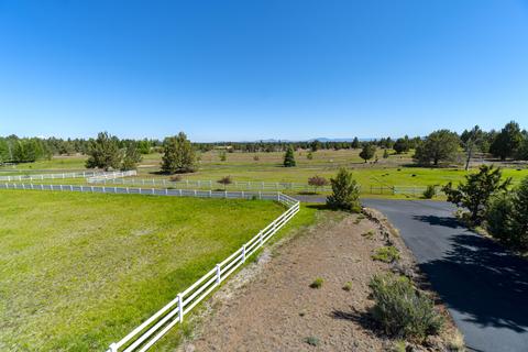 21897 Obsidian Ave, Bend, OR 97702 photo 34