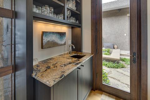 18979 Park Commons Dr, Bend, OR 97703 photo 8