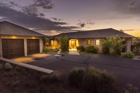 18979 Park Commons Dr, Bend, OR 97703 photo 1