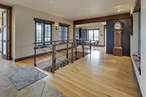 18979 Park Commons Dr, Bend, OR 97703 photo 5