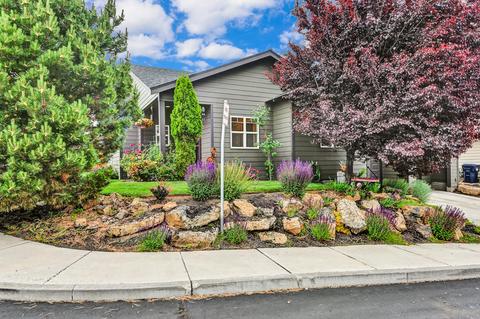63316 Kalamata Loop, Bend, OR 97701 photo 2