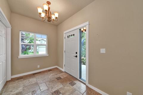 63316 Kalamata Loop, Bend, OR 97701 photo 4