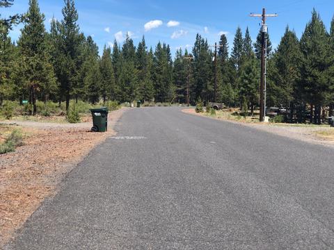 16515 Sprague Loop, La Pine, OR 97739 photo 2