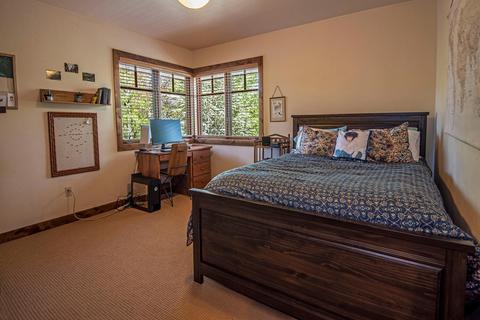 2240 NW High Lakes Loop, Bend, OR 97703 photo 18