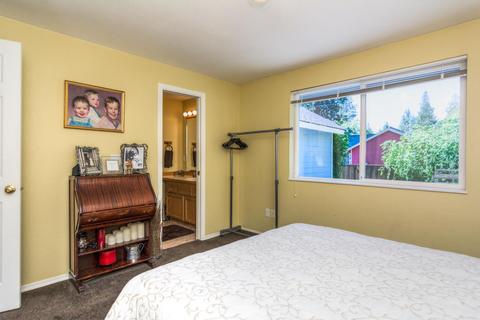 19630 Apache Rd, Bend, OR 97702 photo 23