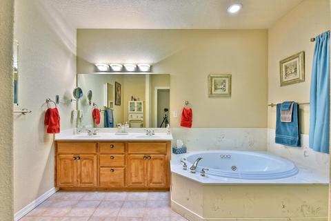 1073 Coral Rdg, Eagle Point, OR 97524 photo 17