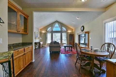 1073 Coral Rdg, Eagle Point, OR 97524 photo 6