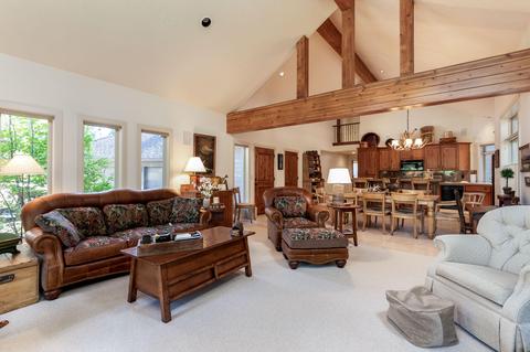 17785 Quelah Ln, Sunriver, OR 97707 photo 5