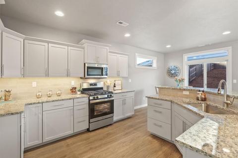 61363 SE Preston St, Bend, OR 97701 photo 11