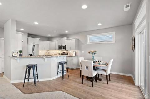 61363 SE Preston St, Bend, OR 97701 photo 6