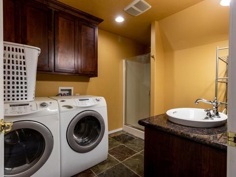 3441 N Obenchain Rd, Eagle Point, OR 97524 photo 15