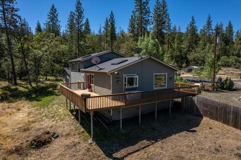 3441 N Obenchain Rd, Eagle Point, OR 97524 photo 2