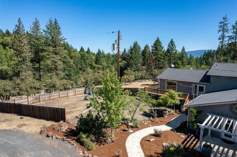 3441 N Obenchain Rd, Eagle Point, OR 97524 photo 33